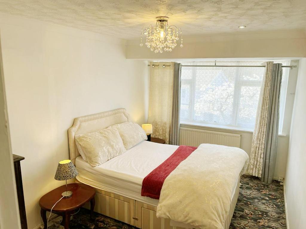 Blessings Of Peace Home Away From Home Cardiff Ngoại thất bức ảnh