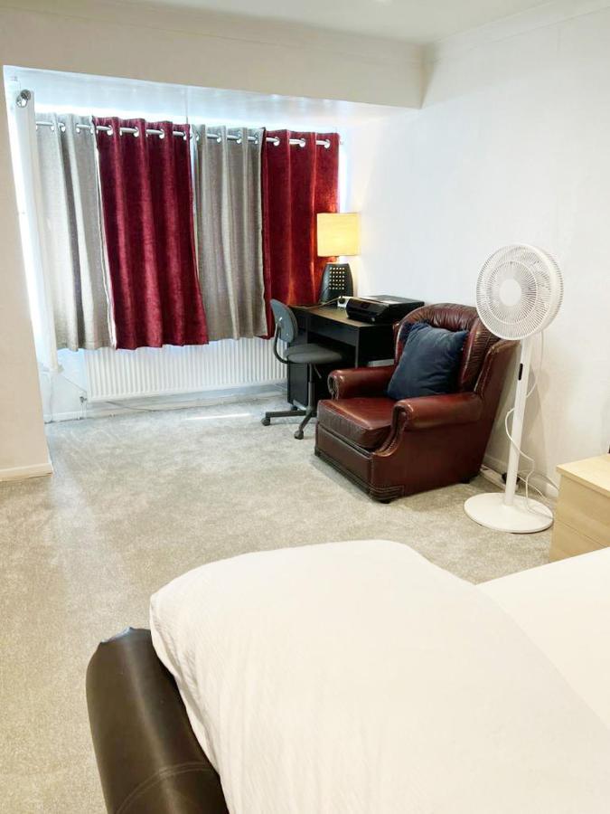 Blessings Of Peace Home Away From Home Cardiff Ngoại thất bức ảnh