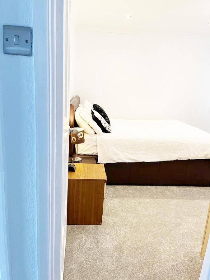 Blessings Of Peace Home Away From Home Cardiff Ngoại thất bức ảnh