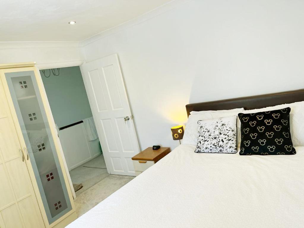 Blessings Of Peace Home Away From Home Cardiff Ngoại thất bức ảnh
