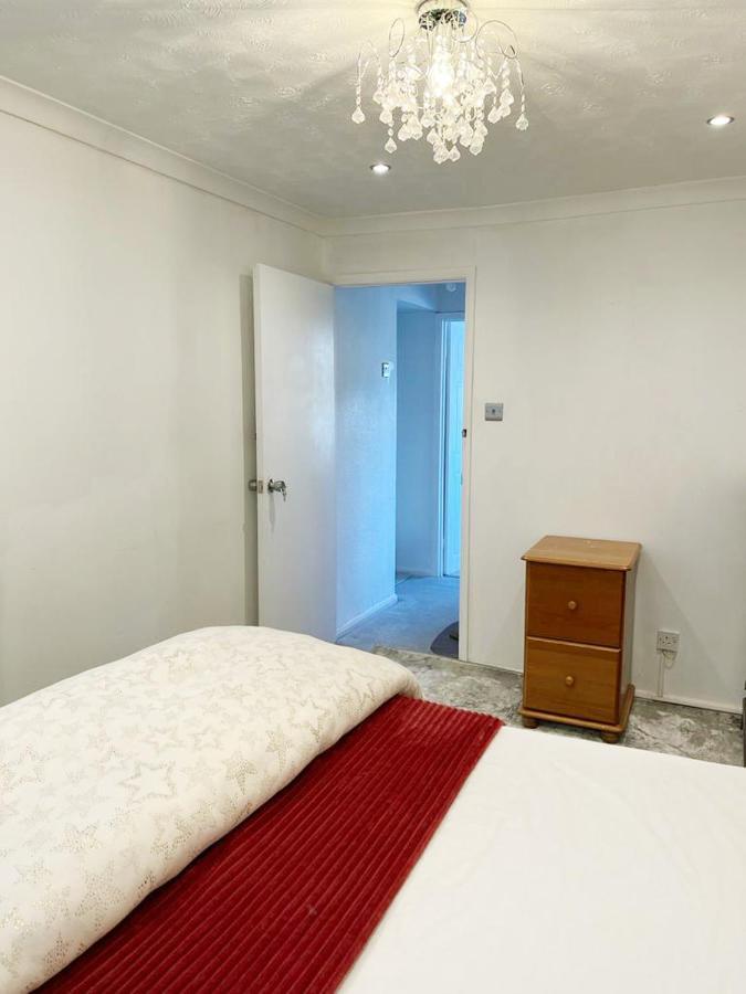 Blessings Of Peace Home Away From Home Cardiff Ngoại thất bức ảnh