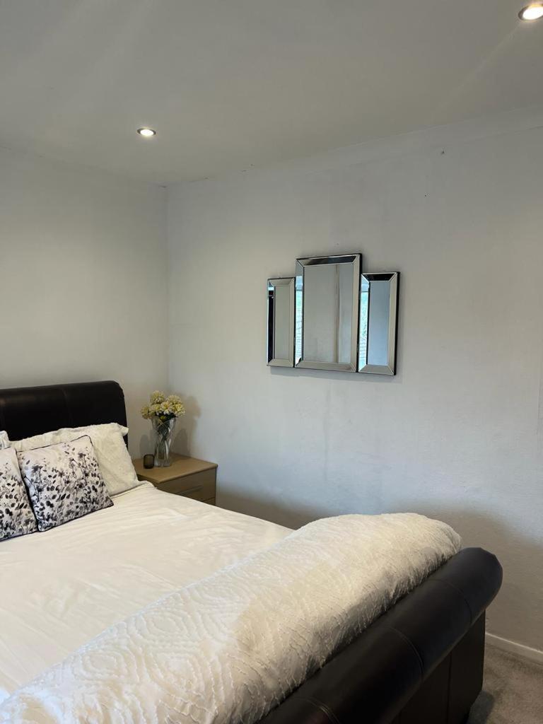 Blessings Of Peace Home Away From Home Cardiff Ngoại thất bức ảnh