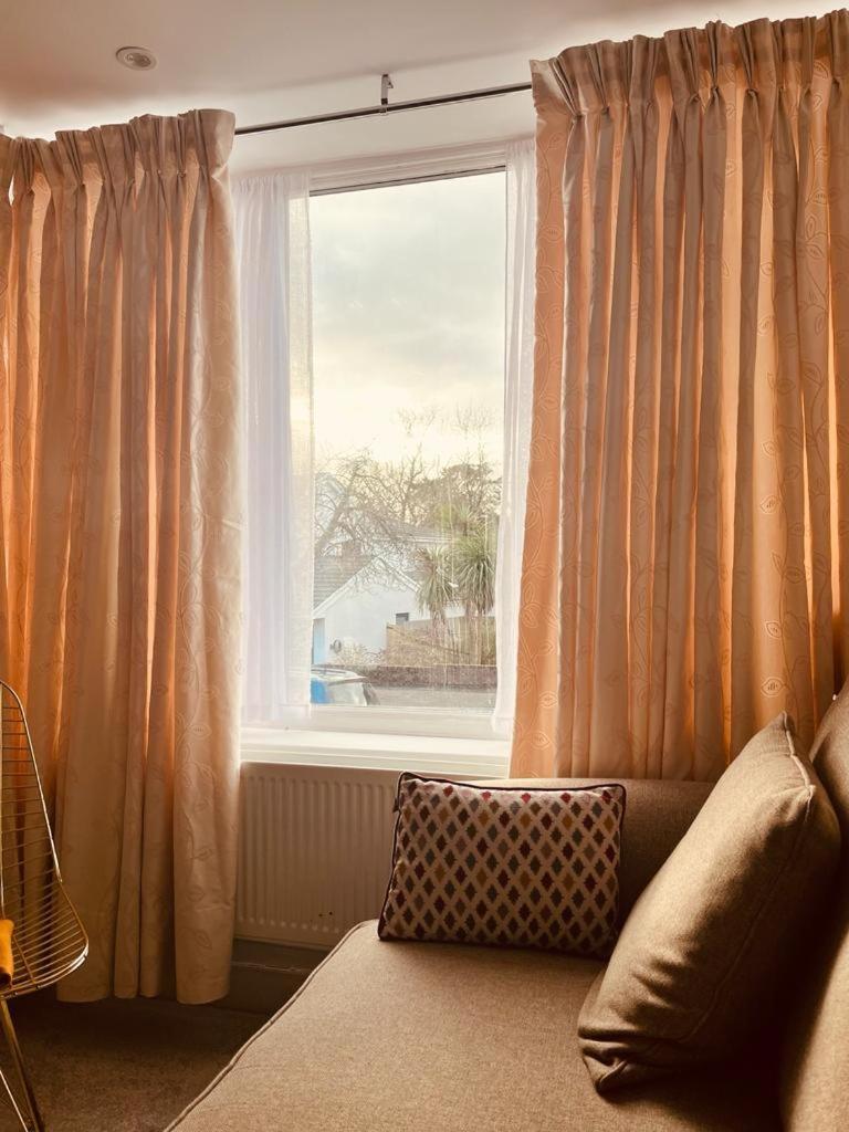 Blessings Of Peace Home Away From Home Cardiff Ngoại thất bức ảnh