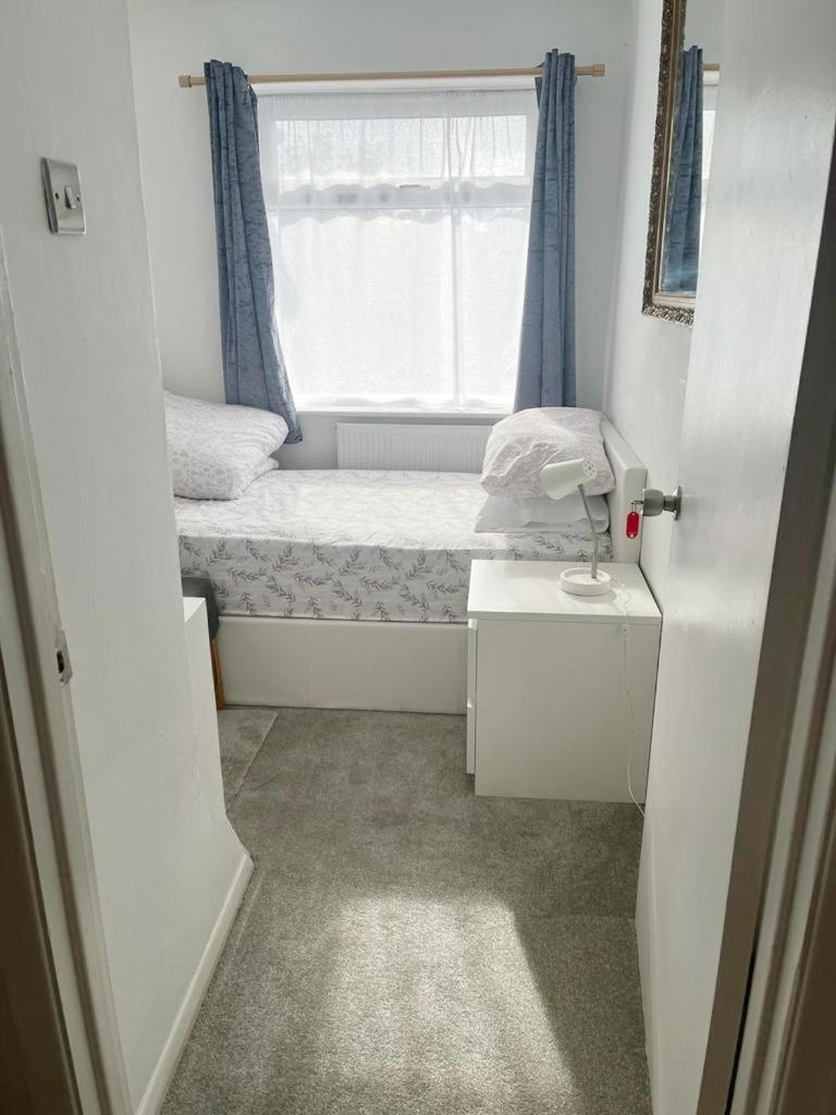 Blessings Of Peace Home Away From Home Cardiff Ngoại thất bức ảnh