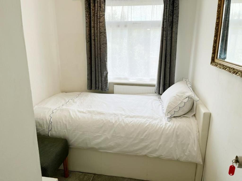 Blessings Of Peace Home Away From Home Cardiff Ngoại thất bức ảnh